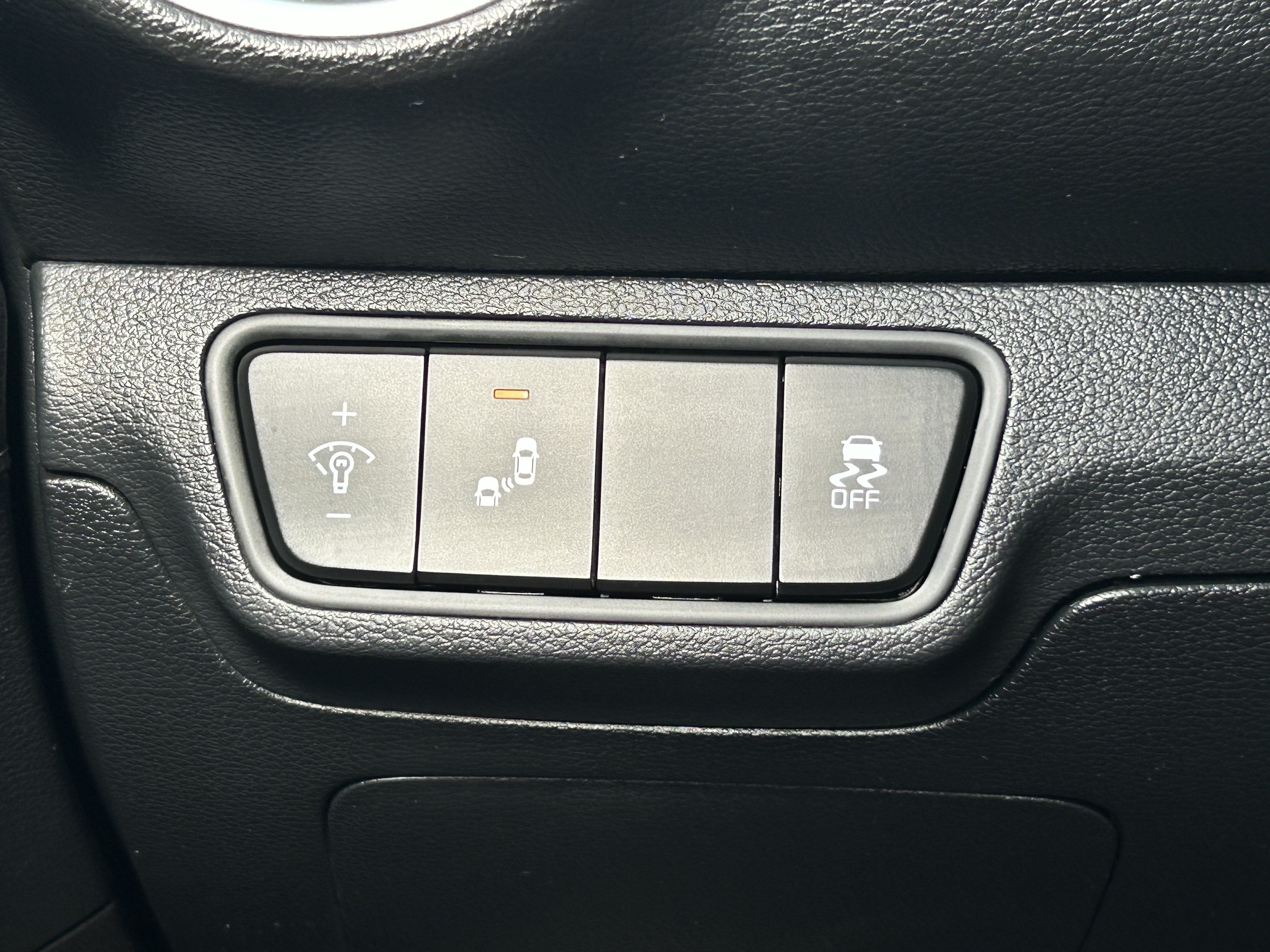 Used 2023 Kia Forte GT-Line w/ GT-Line Technology Package FWD image 20