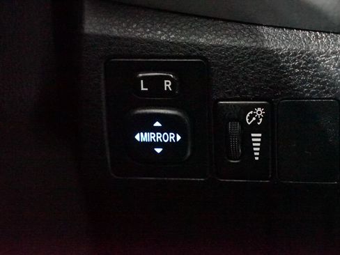 Used 2016 Toyota Corolla S image 21