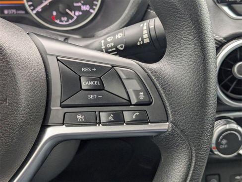 Used 2024 Nissan Sentra SV image 17