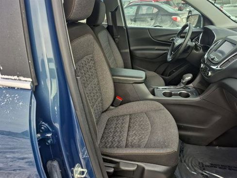 Used 2024 Chevrolet Equinox LT image 25