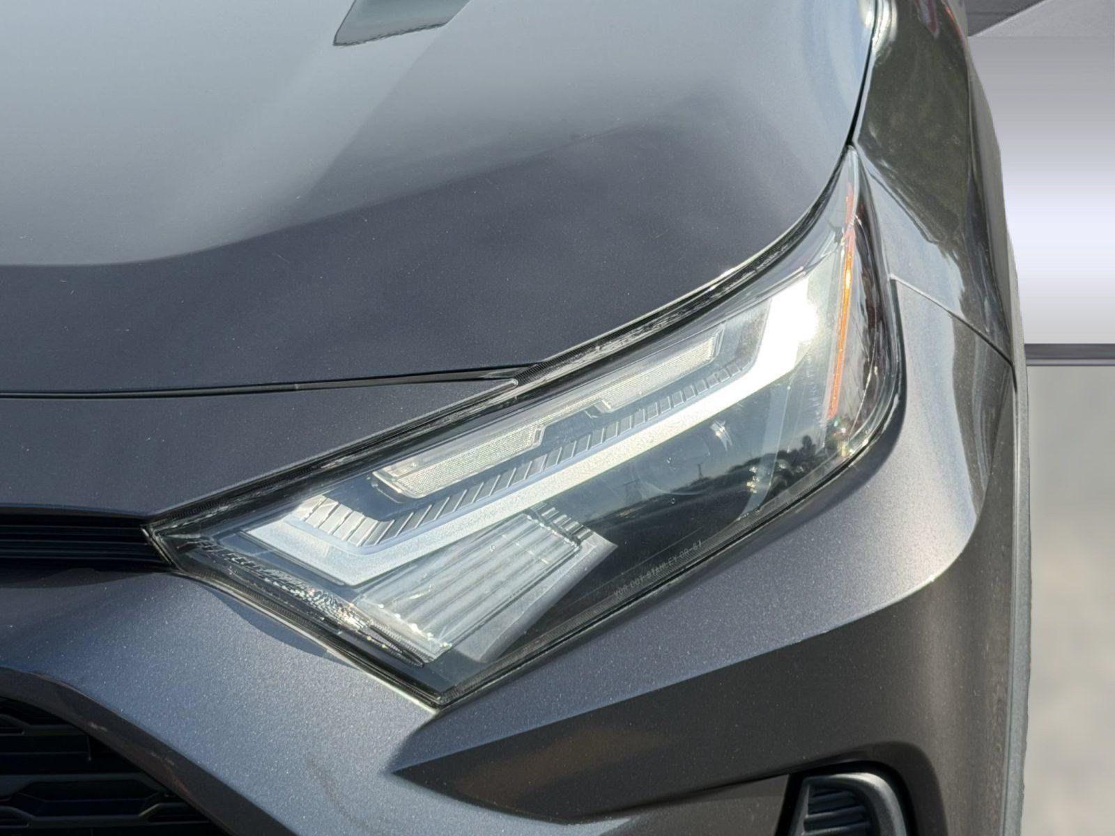 Used 2023 Toyota RAV4 XLE w/ Convenience Package FWD image 12