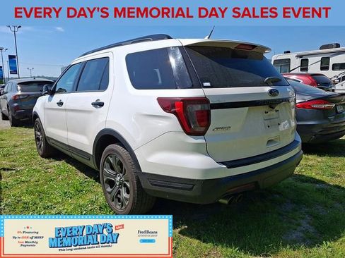 Used 2018 Ford Explorer Sport w/ Equipment Group 401A AWD/4WD image 5