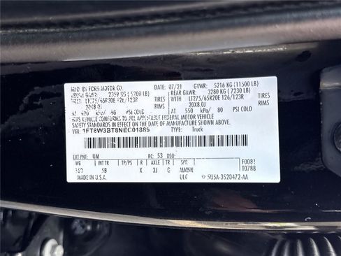 Used 2022 Ford F350 Lariat w/ Chrome Package AWD/4WD image 34