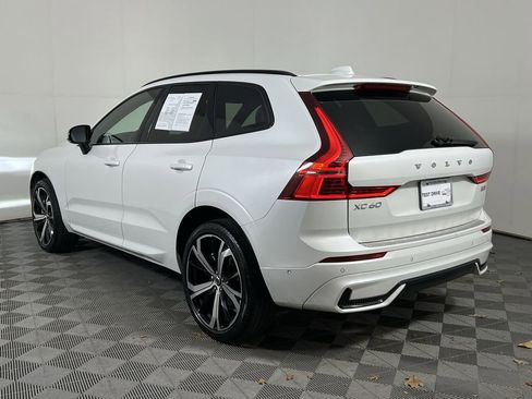 Certified 2023 Volvo XC60 B6 Ultimate w/ Protection Package Premier image 8