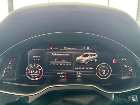 Used 2017 Audi Q7 3.0T Prestige image 30