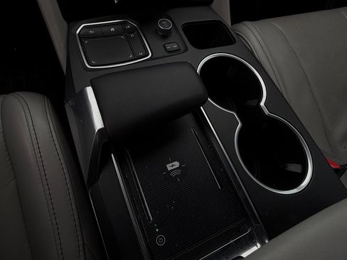 Used 2024 Acura MDX FWD w/ Technology Package image 21