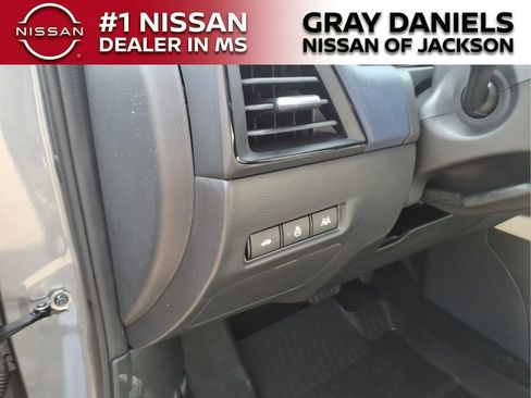 New 2026 Nissan Sentra SL w/ Floor Mat Package image 12