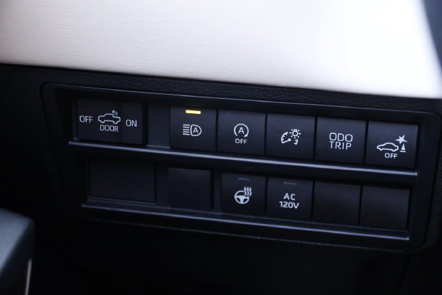 Used 2022 Toyota Tundra 1794 Edition AWD/4WD image 23