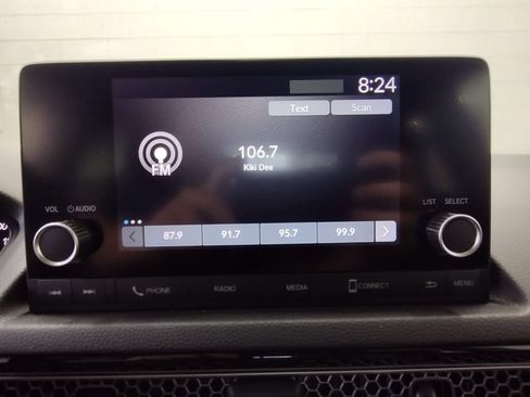 Used 2024 Honda Civic LX image 25
