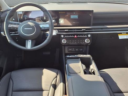 New 2025 Hyundai Tucson Limited image 14