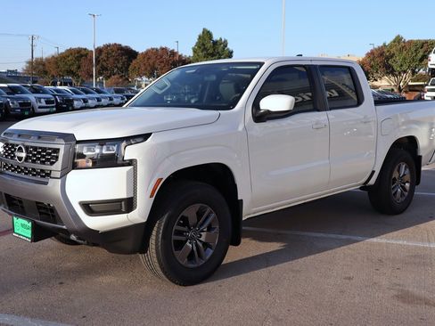 New 2026 Nissan Frontier SV w/ SV Convenience Package image 3