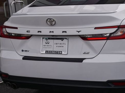 Used 2025 Toyota Camry SE image 24