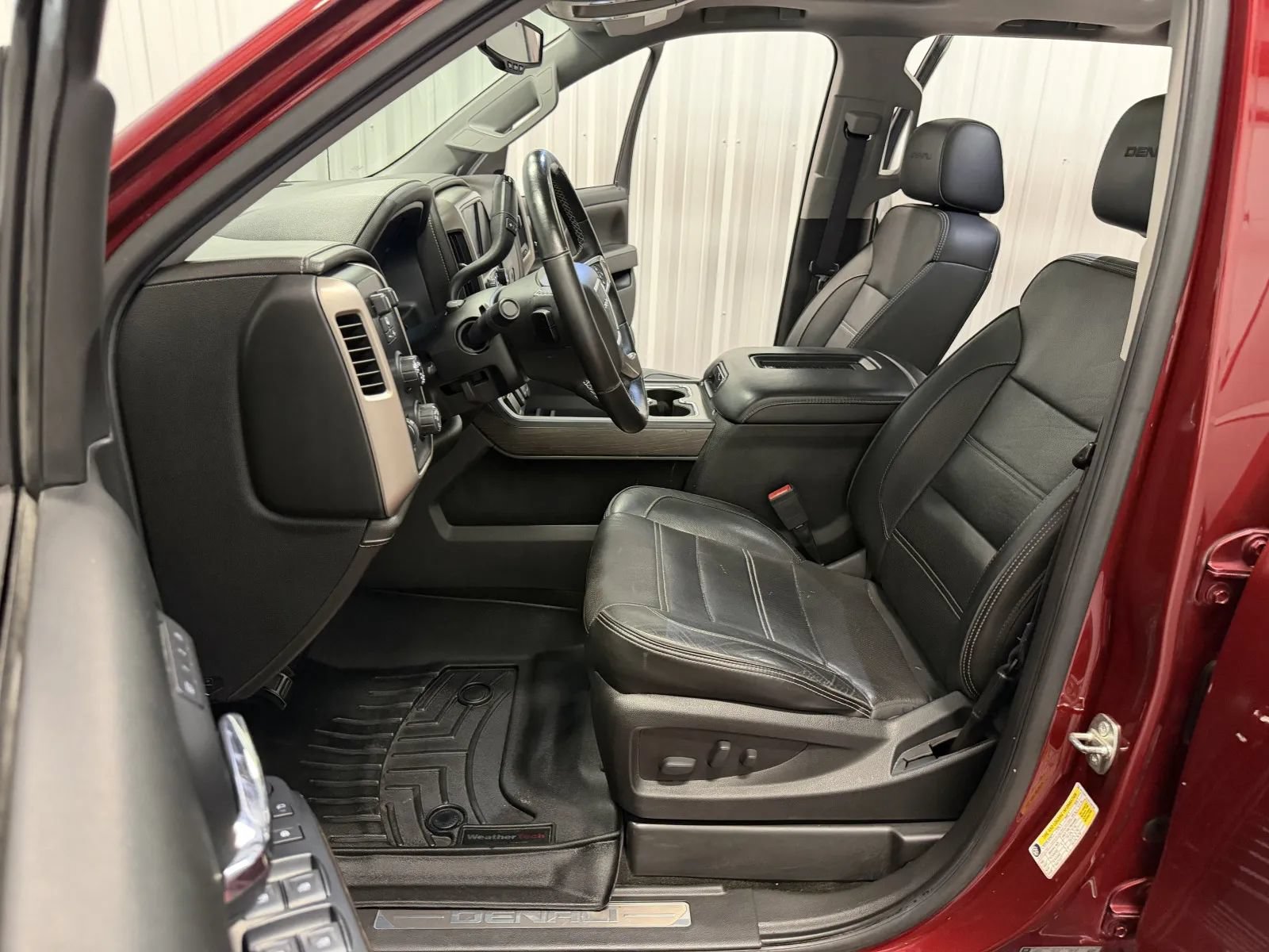 Used 2017 GMC Sierra 1500 Denali AWD/4WD image 35