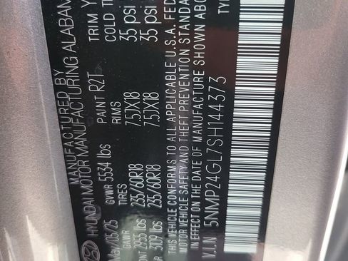 Used 2025 Hyundai Santa Fe SEL FWD image 7