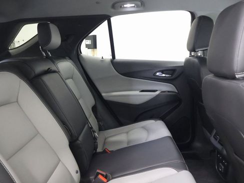 Used 2019 Chevrolet Equinox Premier image 24