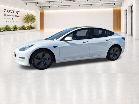Used 2021 Tesla Model 3 Standard Range Plus RWD image 5