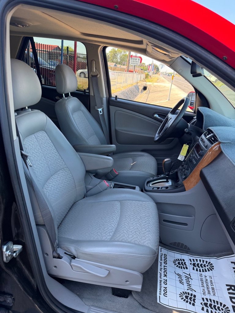 Used 2006 Saturn Vue 2WD V6 w/ Sun & Sound Pkg image 25
