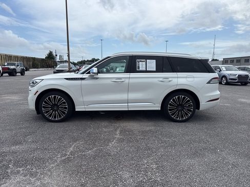 Used 2022 Lincoln Aviator Black Label AWD/4WD image 5
