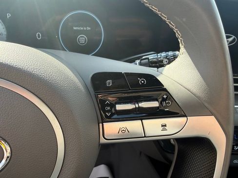 Used 2023 Hyundai Elantra SEL w/ Convenience Package image 17