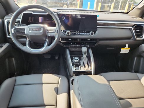 New 2025 GMC Canyon Elevation w/ Convenience Package image 12