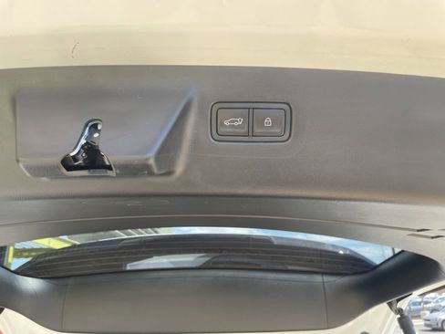 Used 2024 Hyundai Santa Fe XRT AWD/4WD image 16
