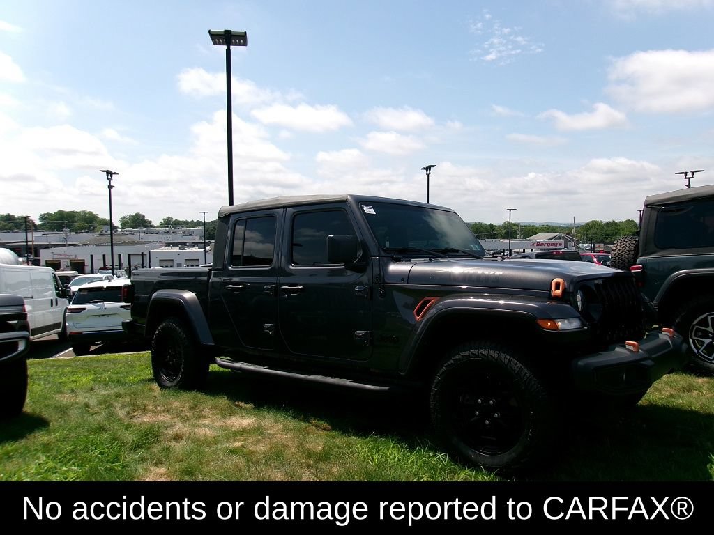 Certified 2021 Jeep Gladiator Sport AWD/4WD image 2