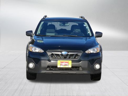 Used 2021 Subaru Crosstrek 2.5i Sport w/ Moonroof Package image 2