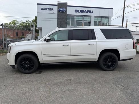 Used 2017 GMC Yukon XL Denali w/ Open Road Package AWD/4WD image 4