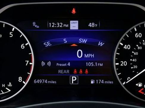 Used 2023 Nissan Murano SL image 30