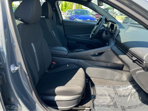 New 2026 Hyundai Elantra Sport w/ Cargo Package FWD image 17