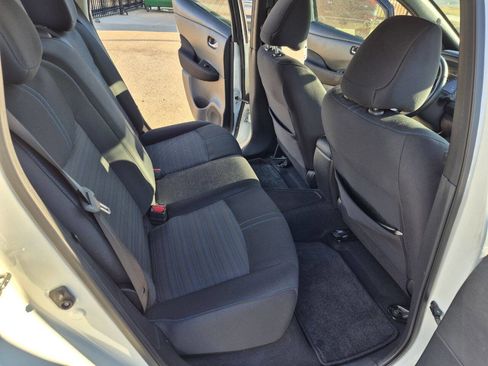Used 2019 Nissan Leaf SV image 18