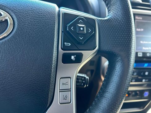 Used 2023 Toyota 4Runner Limited AWD/4WD image 20