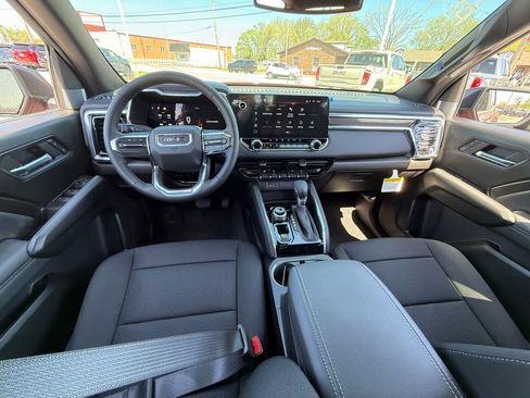 New 2026 GMC Canyon Elevation w/ Convenience Package image 12