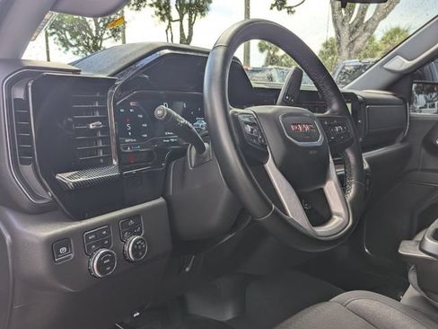 Certified 2024 GMC Sierra 1500 Elevation AWD/4WD image 10