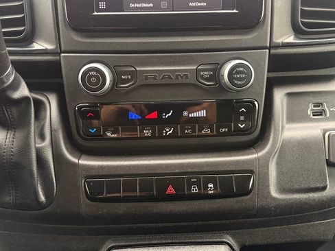 Used 2023 RAM ProMaster 2500 image 29