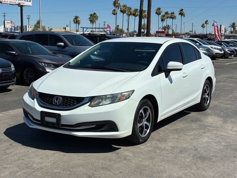Used 2015 Honda Civic SE image 1