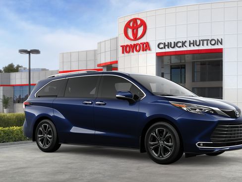 Used 2025 Toyota Sienna Platinum AWD/4WD image 43