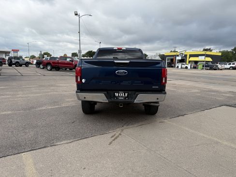Used 2019 Ford F150 Lariat image 9