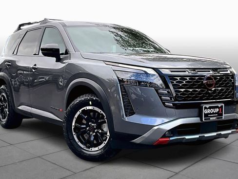 New 2026 Nissan Pathfinder Rock Creek image 2