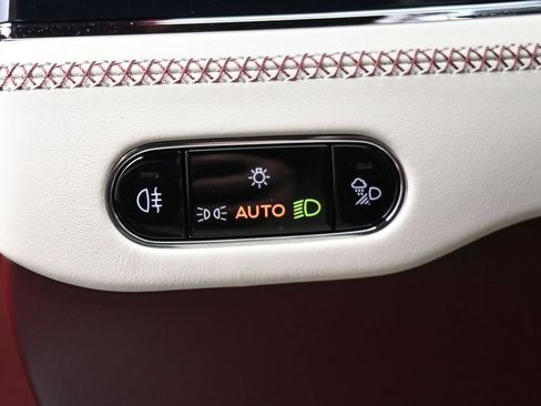 Used 2021 Bentley Continental GT AWD/4WD image 19
