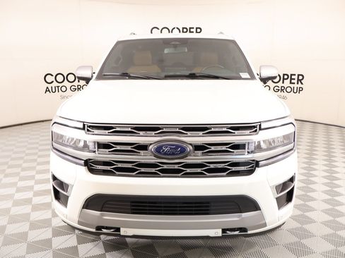 Used 2023 Ford Expedition Max Platinum AWD/4WD image 9