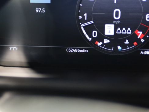 Used 2023 Land Rover Defender 110 X-Dynamic SE AWD/4WD image 21
