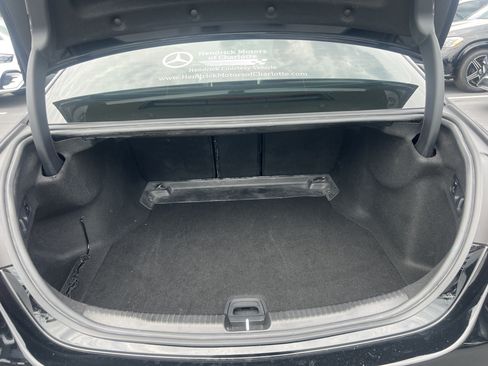 Used 2025 Mercedes-Benz C 300 4MATIC Sedan image 35