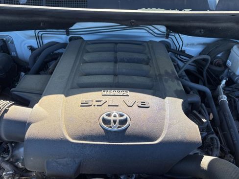 Used 2020 Toyota Tundra SR5 image 31