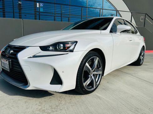 Used 2017 Lexus IS 200t w/ Navigation System Package image 6