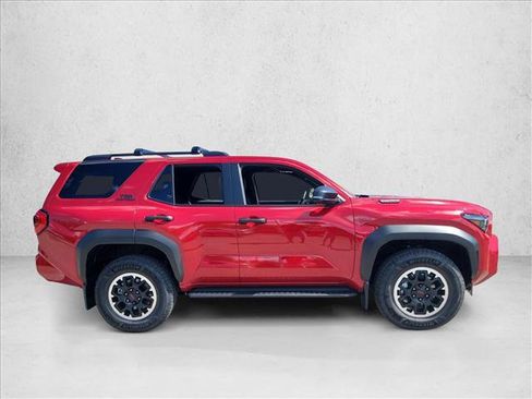 New 2025 Toyota 4Runner 4WD image 4