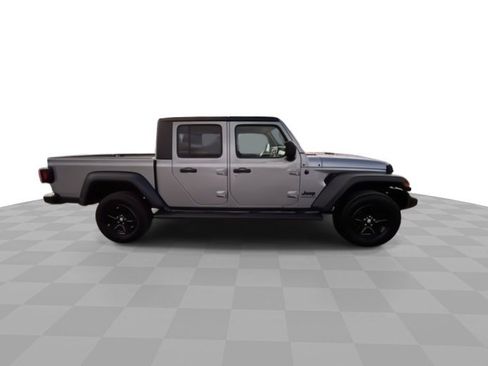 Used 2020 Jeep Gladiator Sport w/ Quick Order Package 24S image 9