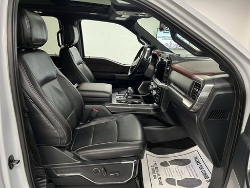 Used 2022 Ford F150 Lariat w/ Equipment Group 502A High image 59