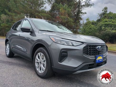 New 2026 Ford Escape Active FWD image 9