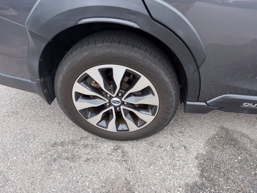 Used 2024 Subaru Outback Touring XT AWD/4WD image 5